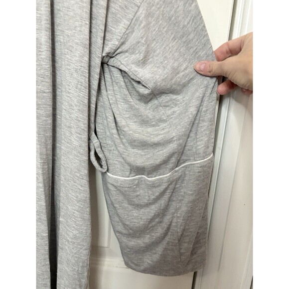 Nordstrom Lingerie Mid Length Small Grey White Trim Robe Missing Tie Belt - Picture 3 of 7